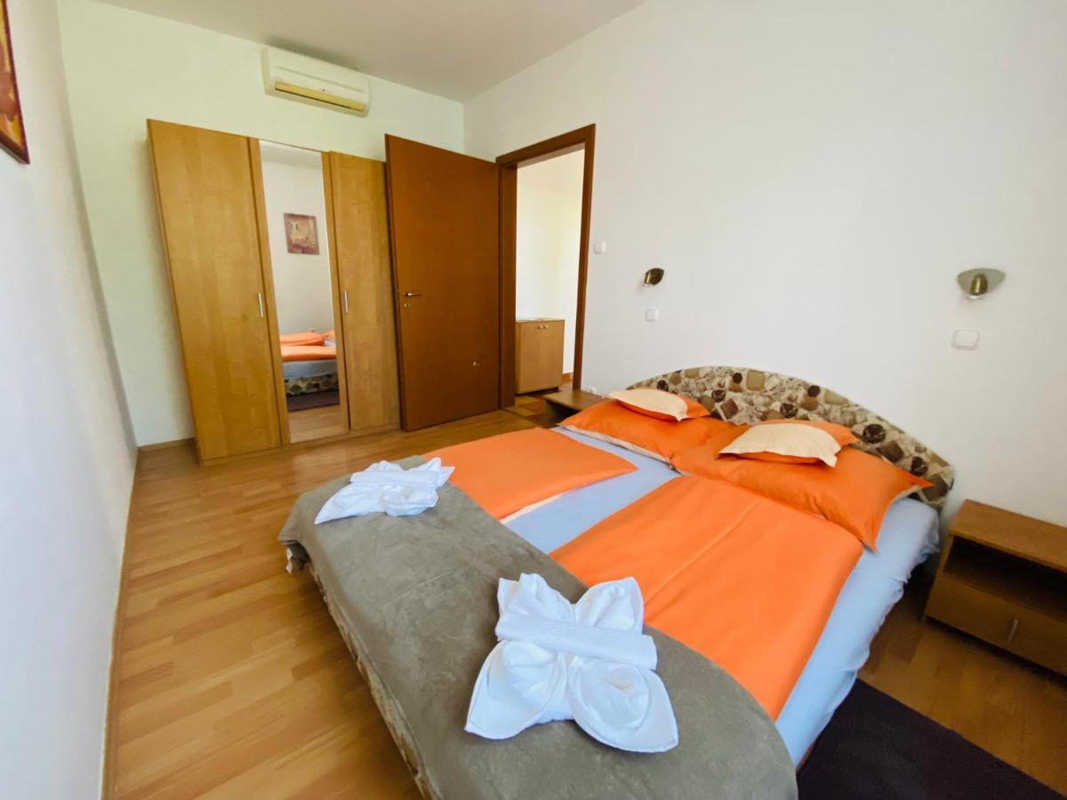 Gabi Lux Apartman Apartment Hajdúszoboszló Екстериор снимка